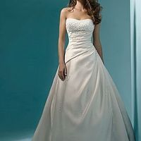 Re: Has anyone bought a dress off of ebay?