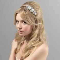 Hair accessory question re haircombs & tiaras **Flashes*