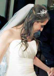 Hair accessory question re haircombs & tiaras **Flashes*