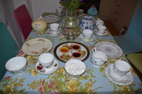 Re: vintage mis-matched crockery