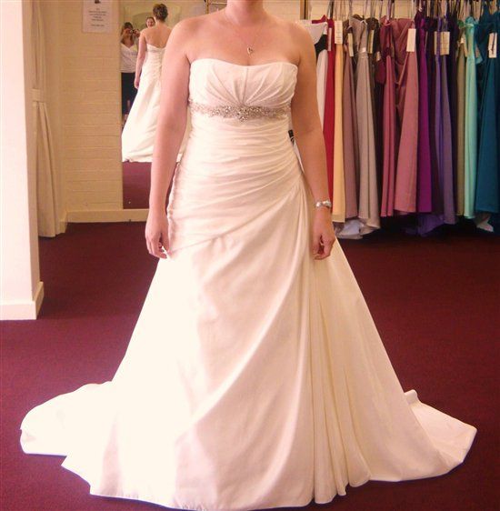 Re: It's sunday...i think a major dress FLASH is in order