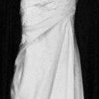 Re: A really "WOW" wedding dress?