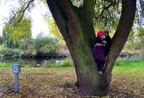 ***Ebony Rose non-report. Mega flash.***