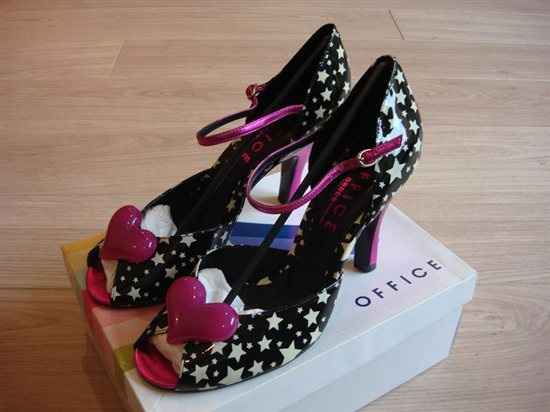 Re: Flash me your shoes!!!!!!