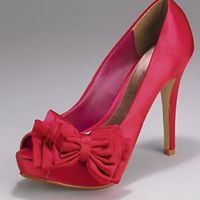 Re: Bridal shoes - flashes please