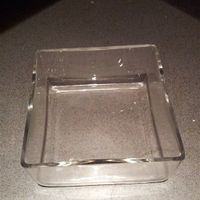 8 square vases 8x8x4