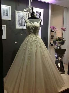 Justin Alexander 8726 wedding Dress Size 12UK For Sale.