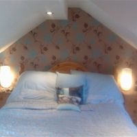 Re: Can I see your wallpaper please?