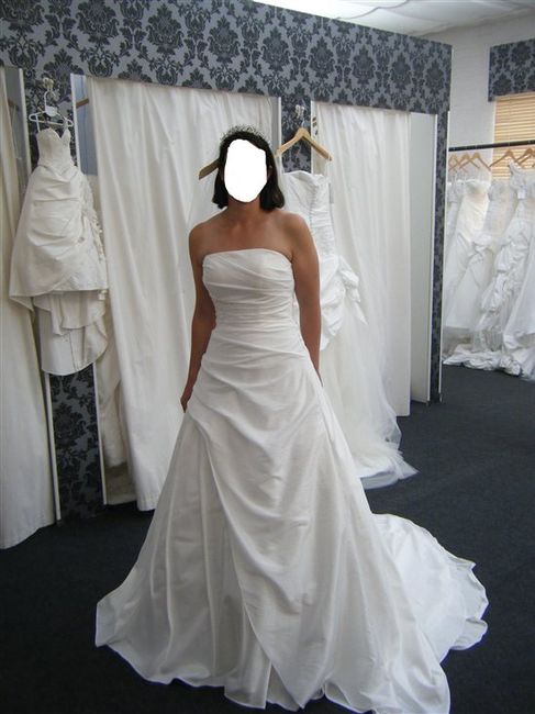 Re: I think it's about time for a dress flash!