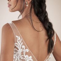 ** For sale ** brand new Wed2b Sawyer Bridal Gown - Size 10 - £600 - 4