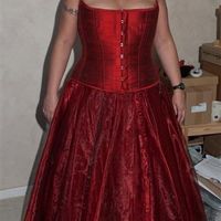 Re: Red wedding dresses - help needed!