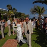 Re: Question- Wedding Dress Shopping.