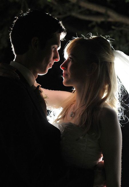 Re: Emily-Toni's WEDDING REPORT 02/02/13 ***FLASH HEAVY***