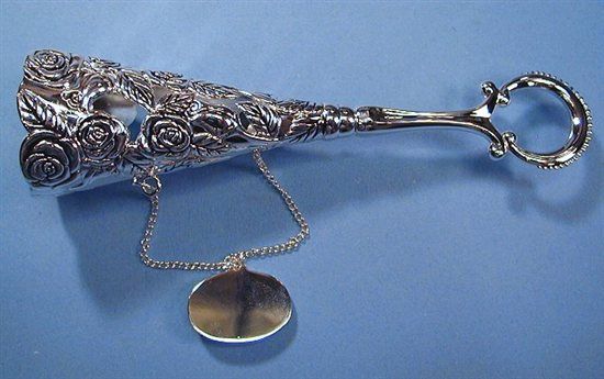 Re: Alternatives to bridesmaids bouquet