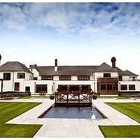 Re: Where is everyone getting married?!