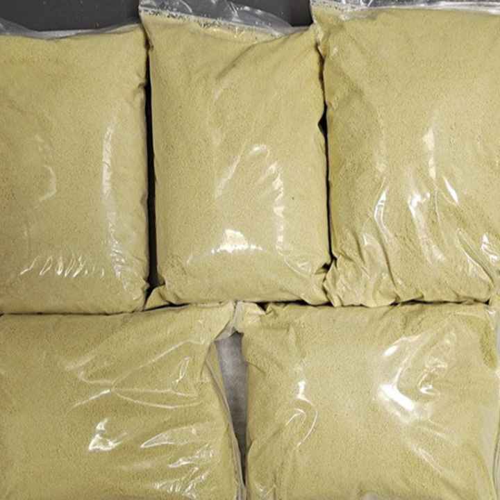 35mm Film Photography – Seeking Beautiful Humans in Love (to build my portfolio) - 1