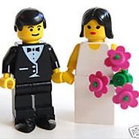 Re: 2011 BRIDES..........ANYONE CHOSE THEIR CAKE? (PICS)