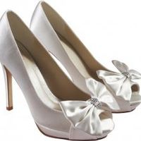 Flashtastic! Allow me to introduce my shoes... 