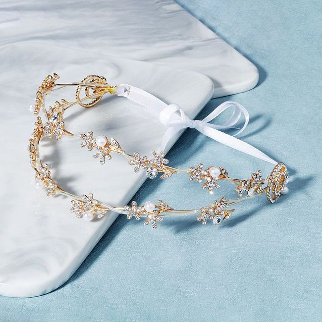 Wedding hair accessories I like