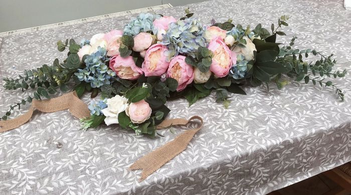 Recommendations on Where to buy faux flowers? 1