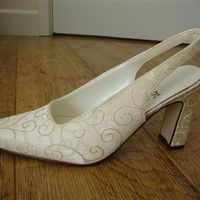 Ivory shoes x 2 Both size 6 