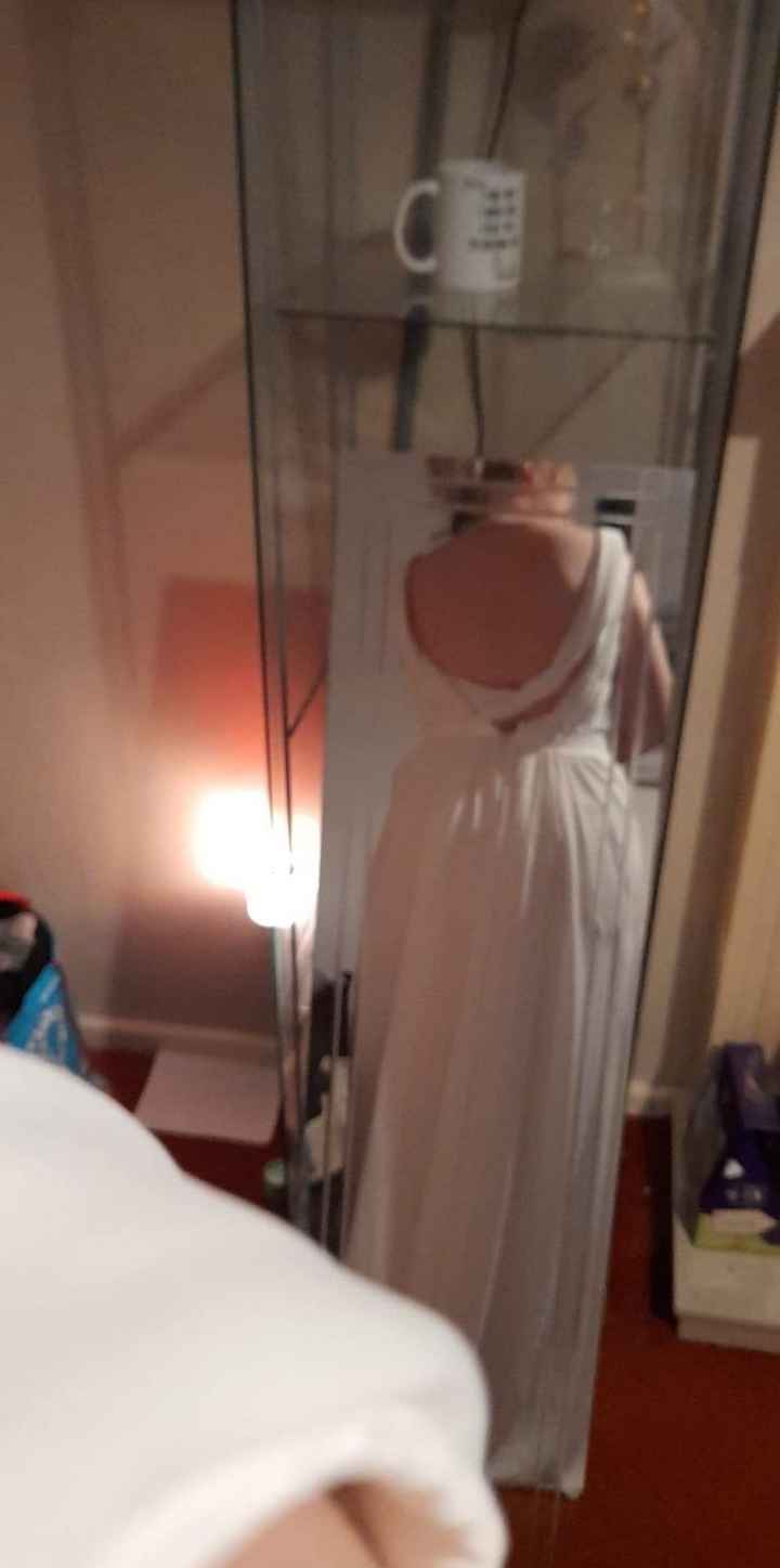 White wedding dress £100 - 1