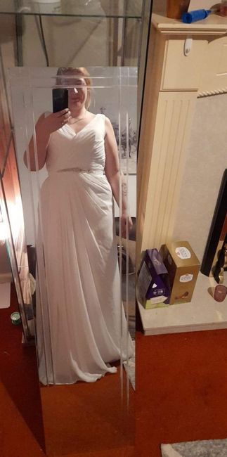 White wedding dress £100 2