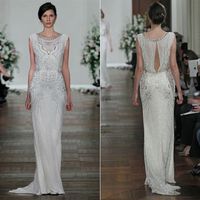 How to have my hair with this dress?