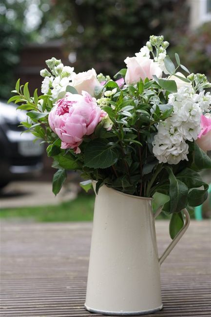 Re: can you please flash me your center pieces?