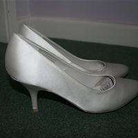 BHS Ivory Wedding Collection Satin Point Court Shoes -Size 7 - BRAND NEW UNWORN!