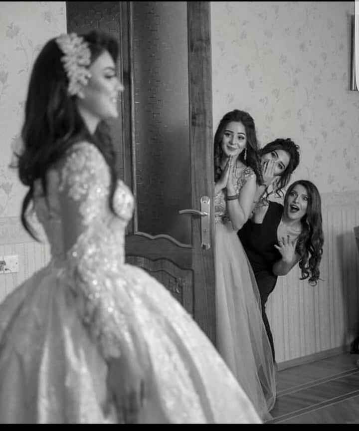 Do you like this wedding pose? - 1