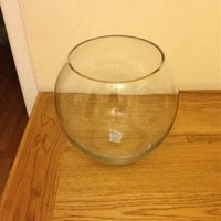 Re: Fish bowls and mirrored plates