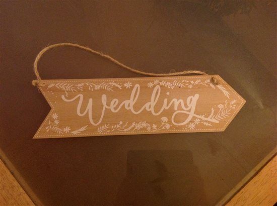 Lots of lovely wedding bits for sale. Collection from South London or postage possible on some items