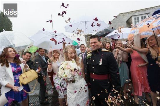 Rainy Wedding Day Report! Flash!