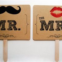Re: Wanted - Mr & Mrs Sign / "Wedding -->" sign