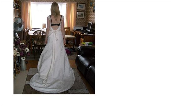 dress pics (pictures added again)