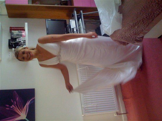 Re: Which dress do you prefer? (update)