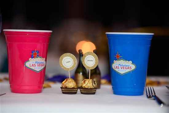 Re: Sweet Buffet, gold glitter themed items, jewellery & craft items
