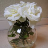 6 x ivory & 5 x red rose fishbowl centrepieces *brand new*