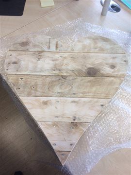 Eeeeekk 4 months to go *Flash*