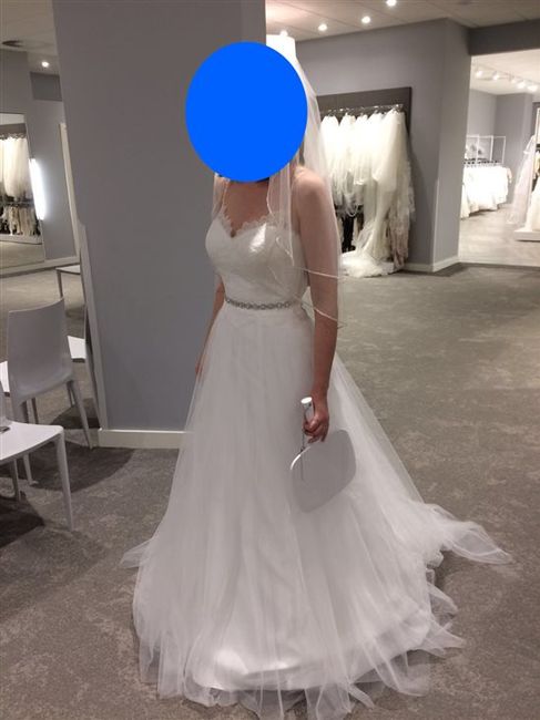 Can we have a dress flash please?!