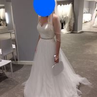 Can we have a dress flash please?!