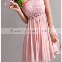 Confused on wedding colours!