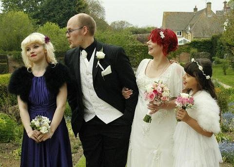 Re: Debidoo's wedding report!  (May 18th)