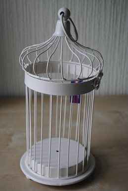 Re: ANYTHING BIRDCAGE , CREAM , IVORY , VINTAGE , PRETTY, BATTERY POWERED LIGHTS
