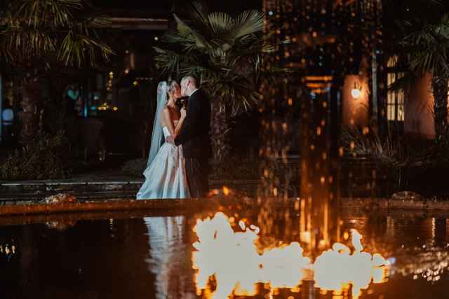 The fountains on fire!