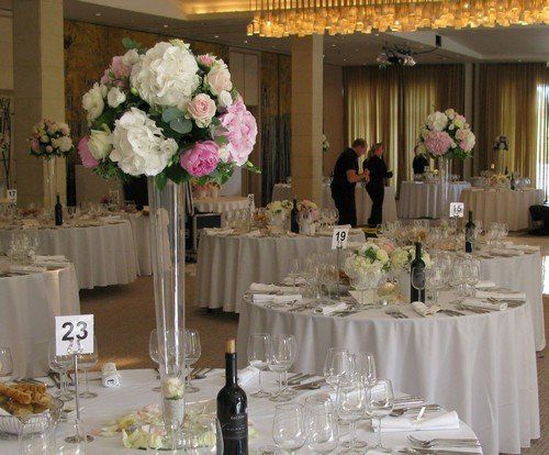 Table flowers and the end of the night