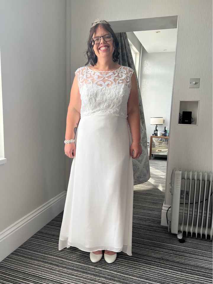 Wedding dress… any suggestions ? - 1