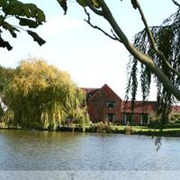 Re: Done a millions times before, BUT..... venue flash!