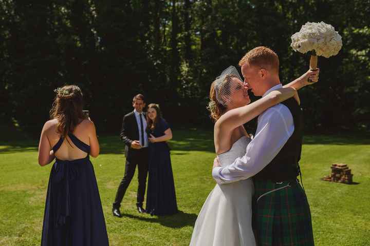 Somerset Wedding Photographer for Natural Moments